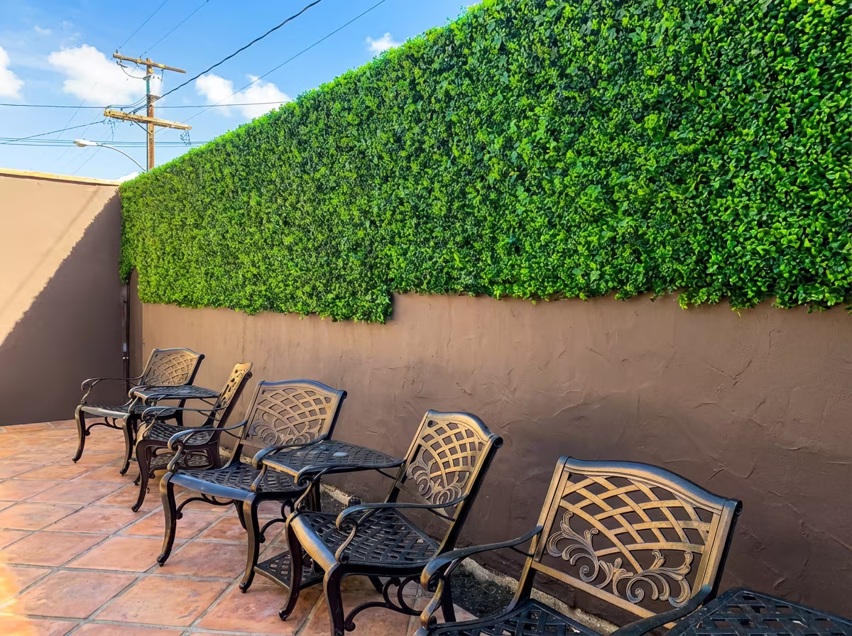 450 sq ft artificial living wall in San Diego using Dragon Mat